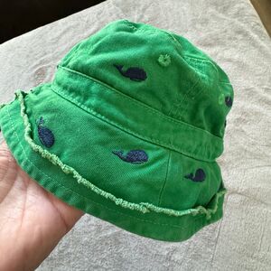 Toddler bucket hat, green with whales